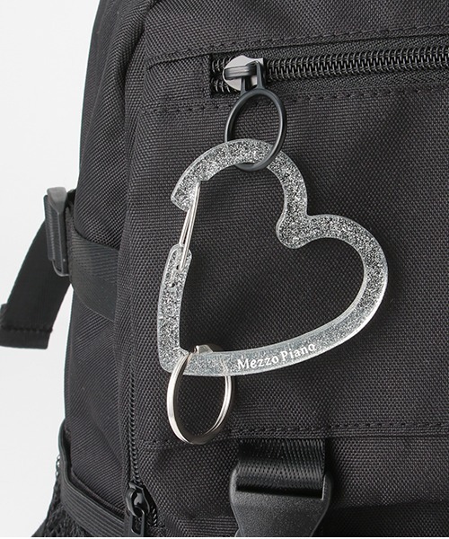 mezzo piano Junior（メゾピアノジュニア）の「ラメカラビナつき