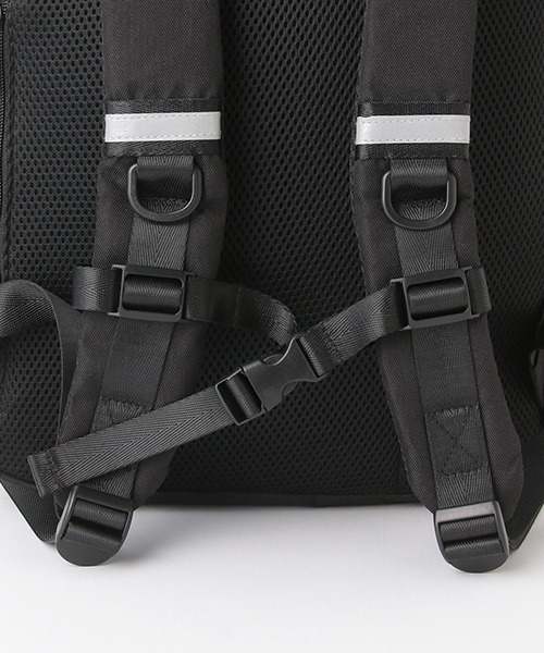 mezzo piano Junior（メゾピアノジュニア）の「ラメカラビナつき