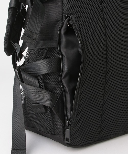 mezzo piano Junior（メゾピアノジュニア）の「ラメカラビナつき