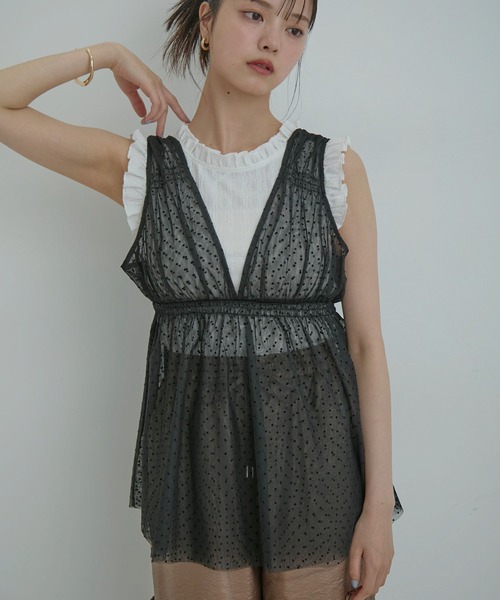 VIS（ビス）の「フロッキードットチュールチュニック（シャツ/ブラウス・レディース・ホワイト/ブラック/ダークブラウン・FREE）」の2枚目の写真