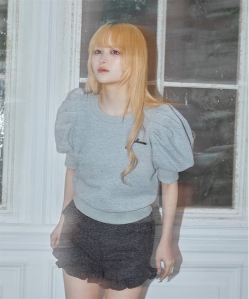 FickleBebe(フィクルベベ)の「パフスリーブフリーストップス(Tシャツ/カットソー・レディース・グレー/ブラック・FREE)」の16枚目の写真
