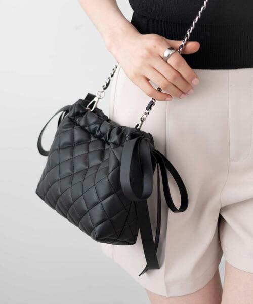 WEGO（ウィゴー）の「WEGO/サイドリボンキルティングショルダー（ショルダーバッグ・レディース・ホワイト/ブラック・FREE）」の22枚目の写真