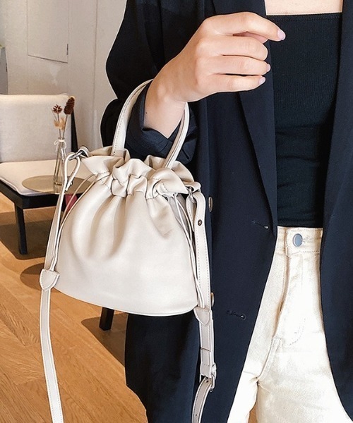 セール】＜レディーズ商品＞巾着型ショルダーバッグ/バック