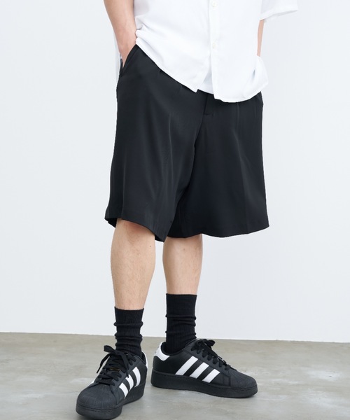 SINSS（シンス）の「Wide slacks shorts / ワイドスラックスショーツ