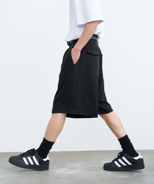 SINSS（シンス）の「Wide slacks shorts / ワイドスラックスショーツ（その他パンツ・メンズ・ブラック/ネイビー・LARGE/MEDIUM/SMALL）」の9枚目の写真