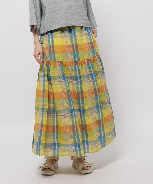 niko and（ニコアンド）の「サッカーチェックティアードスカート