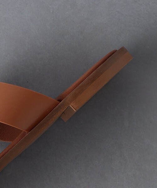 UNITED ARROWS(ユナイテッドアローズ)の「<L/UCCA> SANDAL/サンダル(サンダル・メンズ・ナチュラル・42/41/43/40)」の10枚目の写真
