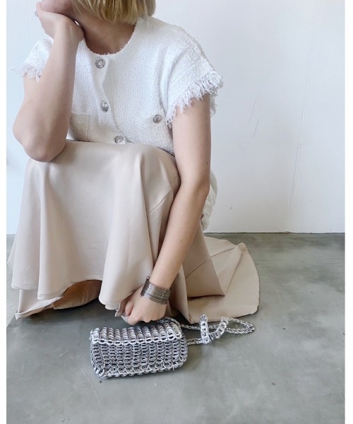 Torrazzo Donna（トラッゾドンナ）の「ファンシーヤーンニットベスト（ベスト・レディース・ブラック/杢グレー・FREE）」の10枚目の写真