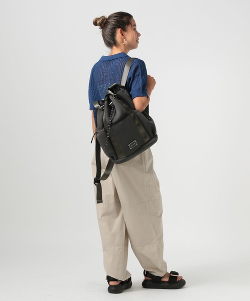 BAYFLOW（ベイフロー）の「[リュックとトート2WAY仕様]ボンディングデイパック（バックパック/リュック・レディース・ブラック/グレー・FREE）」の3枚目の写真