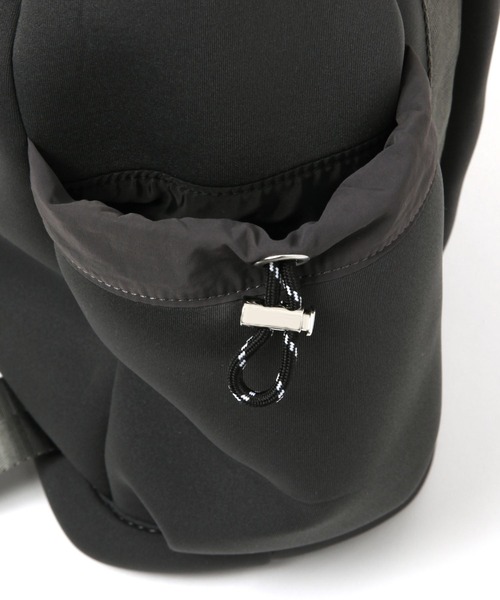 BAYFLOW（ベイフロー）の「[リュックとトート2WAY仕様]ボンディングデイパック（バックパック/リュック・レディース・ブラック/グレー・FREE）」の21枚目の写真