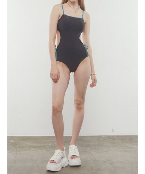 EMODA（エモダ）の「カットアウトタイワンピーススイムウェアー（水着・レディース・グレー/その他・FREE）」の6枚目の写真