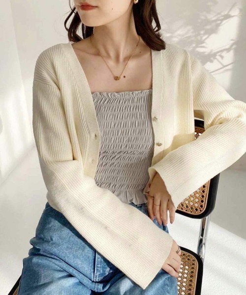 one after another NICE CLAUP（ワンアフターアナザーナイスクラップ）の「シャーリングブラトップ（キャミソール・レディース・ブラック/オフホワイト/グレー・FREE）」の8枚目の写真