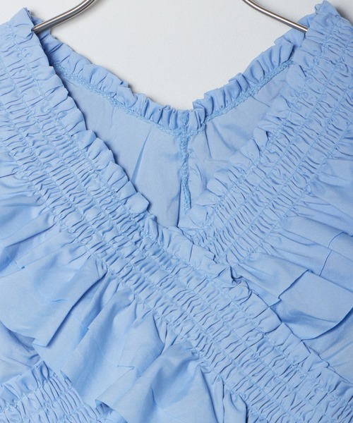ROOPTOKYO（ループトウキョウ）の「フリル オフショル トップス（Tシャツ/カットソー・レディース・ブルー/ホワイト/ピンク・FREE）」の4枚目の写真