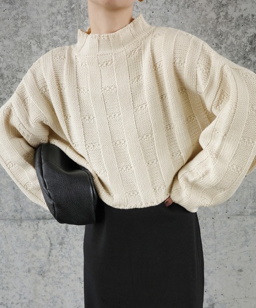 select MOCA by son(セレクトモカバイソン)の「リンクスストライプクロップドニット(ニット/セーター・レディース・チャコールグレー/アイボリー/ブラック/グレイッシュベージュ・FREE)」の11枚目の写真