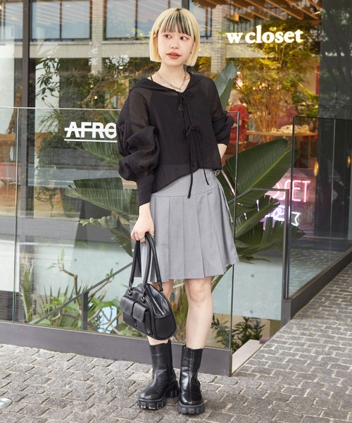 w closet（ダブルクローゼット）の「シワ加工シアーセーラー衿ブラウス