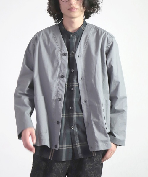 SPELLBOUND（スペルバウンド）の「[SPELLBOUND / スペルバウンド] 60/1ニットライクツイル  カーディガン（カーディガン/ボレロ・メンズ・チャコールグレー/オリーブ/ブラック/ベージュ・2/3/4）」の3枚目の写真