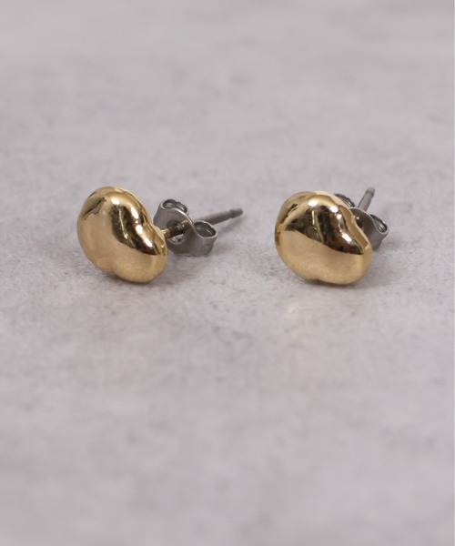 emesuelee（エメスーリー）の「日本製 ニッケルフリー ミニメタルピアス（ピアス（両耳用）・レディース・シルバー/ゴールド・フリー）」の2枚目の写真