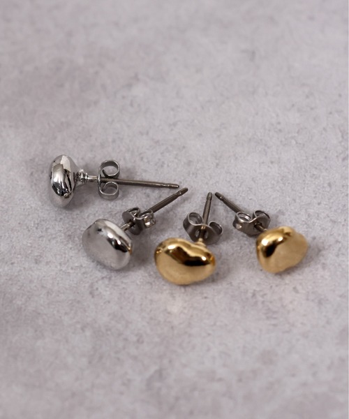 emesuelee（エメスーリー）の「日本製 ニッケルフリー ミニメタルピアス（ピアス（両耳用）・レディース・シルバー/ゴールド・フリー）」の5枚目の写真