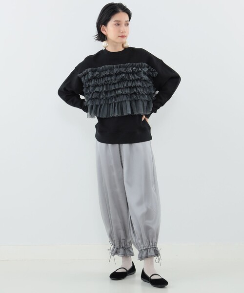 CAROLINA GLASER(カロリナ グレイサー)の「ベアチュールフリル スウェット(スウェット・レディース・ブラック/サックスブルー・ONE SIZE)」の3枚目の写真