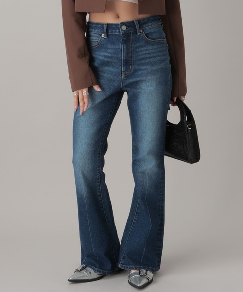 FOREVER 21(フォーエバー トゥエンティーワン)の「【2024SS】フレアデニム(デニムパンツ・レディース・ブラック/ライトブルー/ブルー・SMALL/MEDIUM/LARGE)」の3枚目の写真