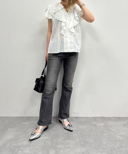 FOREVER 21(フォーエバー トゥエンティーワン)の「【2024SS】フレアデニム(デニムパンツ・レディース・ブラック/ライトブルー/ブルー・SMALL/MEDIUM/LARGE)」の5枚目の写真