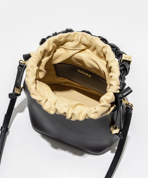 【GANNI】ガニー BOU BUCKET BAG ボウ バケットバッグ GANNI ガニー BOU BUCKET BAG A5657 A5659 5894 レディース