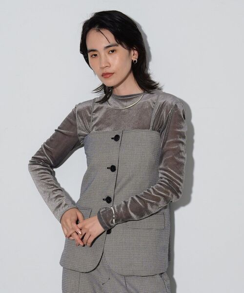 GALLEST（ギャレスト）の「ベロアチュールトップス（Tシャツ/カットソー・レディース・ベージュ/ライトグレー/ライトブルー/ブラック・38）」の10枚目の写真