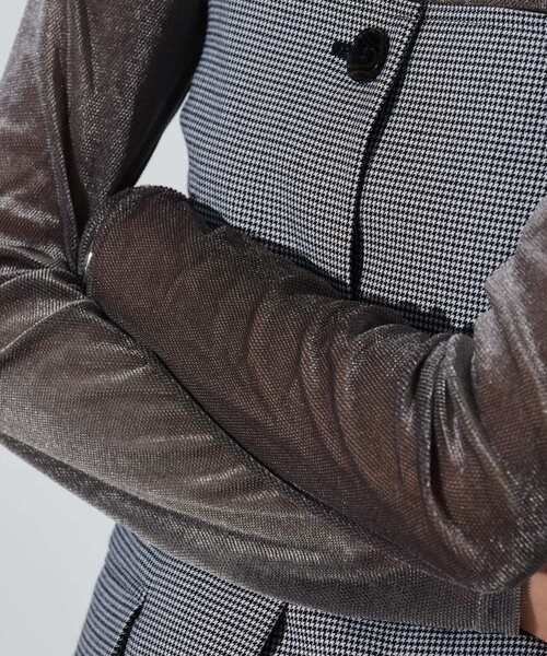 GALLEST（ギャレスト）の「ベロアチュールトップス（Tシャツ/カットソー・レディース・ベージュ/ライトグレー/ライトブルー/ブラック・38）」の12枚目の写真