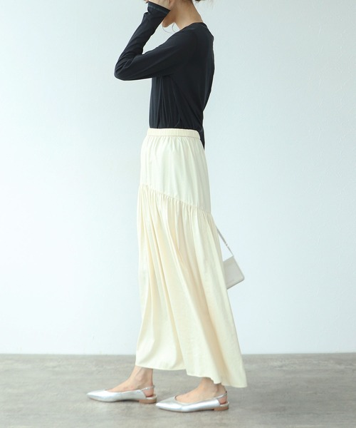 MAISON MAVERICK PRESENTS（メゾンマベリックプレゼンツ）の「【MAISON MAVERICK PRESENTS/メゾン マヴェリック プレゼンツ】マハラニロングスリーブ（Tシャツ/カットソー・レディース・ブラック/オフホワイト/ブルー・FREE）」の9枚目の写真