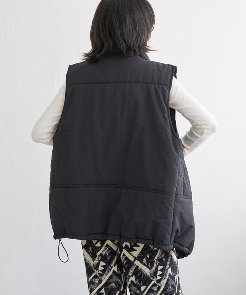 VENCEEXCHANGE（ヴァンスエクスチェンジ）の「ナイロン中綿ベスト（ダウンベスト・レディース・オフホワイト/カーキ/ブラック・M）」の9枚目の写真