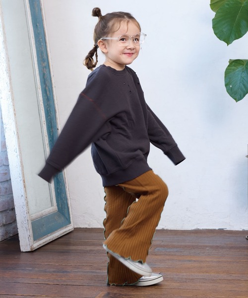 CALMIA（カルミア）の「裏起毛テレコフレアーパンツ（その他パンツ・キッズ・オフホワイト/ブラウン/ブラック/ワインレッド・120/110/90/150/100/140/130）」の16枚目の写真