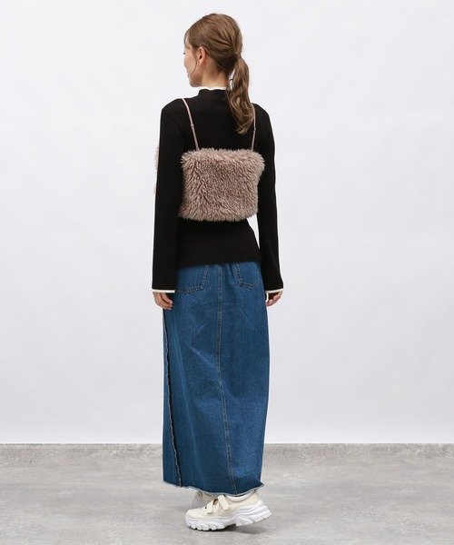 LAKOLE（ラコレ）の「シープファービスチェ / 129629（ベスト・レディース・チャコールグレー/アイボリー/モカ・FREE）」の17枚目の写真