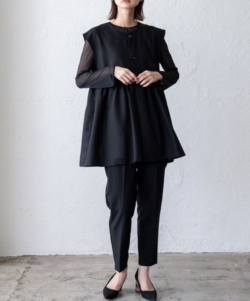 VitaFelice（ヴィータフェリーチェ）の「ペプラムギャザーベスト セレモニー セットアップ対応 別売り 入園式 入園式 卒園式 卒業式（ベスト・レディース・ブラック/ネイビー/サンドベージュ・M/L）」の13枚目の写真