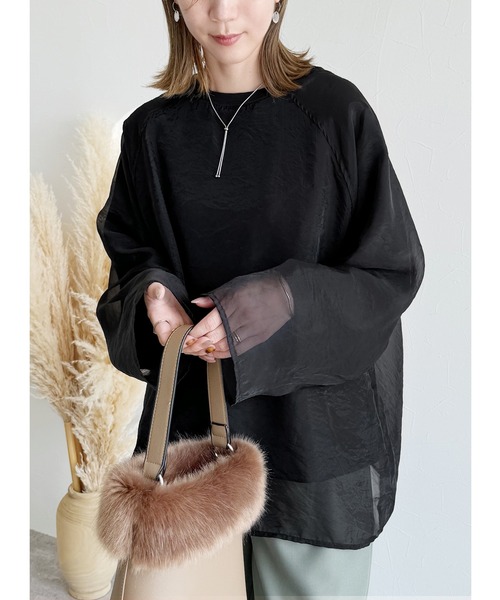 reca(レカ)の「オーガンジー重ねラグランプルオーバー(その他トップス・レディース・グレイッシュベージュ/ブラック/ブラウン・FREE)」の2枚目の写真