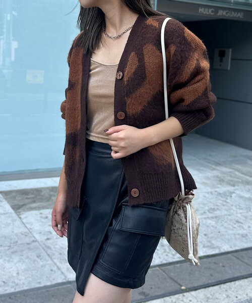 CIAOPANIC（チャオパニック）の「ニュアンス柄ニットカーディガン（カーディガン/ボレロ・レディース・ブラウン/レッド/ブルー系その他/イエロー・ONE SIZE）」の20枚目の写真