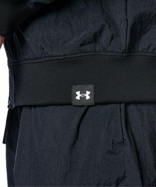 UNDER ARMOUR（アンダーアーマー）の「UAクリンクル ナイロン ボンバー ジャケット（トレーニング/メンズ）（その他アウター・メンズ・ブラック・XL/S/2XL/L/M）」の7枚目の写真
