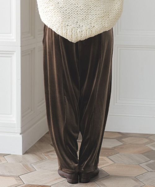 DONOBAN（ドノバン）の「ベロアカーブパンツ（その他パンツ・レディース・ブラック/ホワイト/ブラウン・LONG/SHORT）」の18枚目の写真
