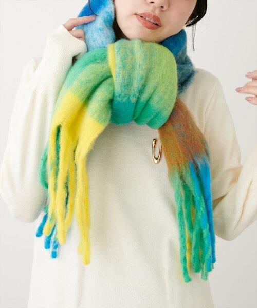 natural couture(ナチュラルクチュール)の「起毛フェイクウールチェック柄マフラー(ストール/ショール・レディース・ブルー/パープル/オレンジ/ブラウン/ピンク・FREE)」の22枚目の写真