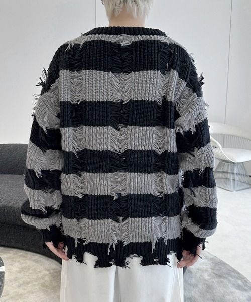 FVLMEN(フルメン)の「【FVLMEN】damage border knit pullover/ダメージ ボーダー ニット プルオーバー(ニット/セーター・メンズ・ベージュ/ブラック・MEDIUM/LARGE/X-LARGE)」の11枚目の写真