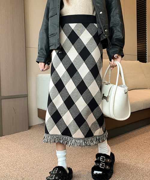 セール】チェック柄裾フリンジニットスカート（スカート）｜MILAE  