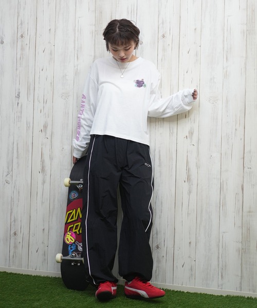 SANTA CRUZ(サンタクルーズ)の「SANTACRUZ/サンタクルーズ クロップド丈ロンT 502251432(Tシャツ/カットソー・レディース・ベージュ/ホワイト/ライトブラック・L/M)」の7枚目の写真