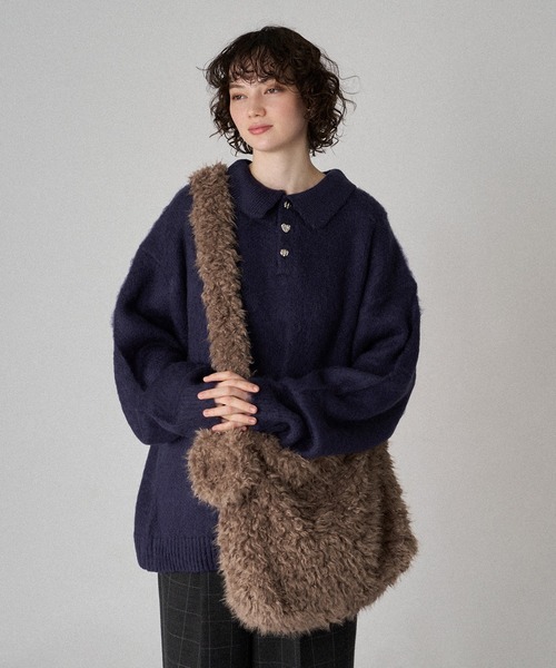 ONCILY(オンシェリー)の「FUR BAG WITH MINI POUCH / ミニポーチ付きファーバッグ(ショルダーバッグ・メンズ・ブラウン/ブラック・FREE)」の10枚目の写真
