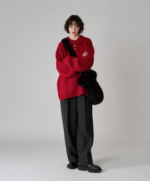 ONCILY(オンシェリー)の「FUR BAG WITH MINI POUCH / ミニポーチ付きファーバッグ(ショルダーバッグ・メンズ・ブラウン/ブラック・FREE)」の6枚目の写真