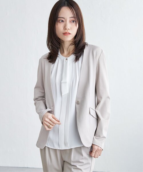 IKKA LOUNGE(イッカラウンジ)の「【セットアップ対応】GOKU楽ワークポンチジャケット(ノーカラージャケット・レディース・ネイビー/ダークベージュ・L/M/S)」の9枚目の写真