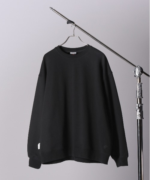 SIGNAL SPORTS（シグナルスポーツ）の「【SIGNAL SPORTS】13オンスヘビーウェイトコットン/裏毛スウェットクルー（スウェット・メンズ・その他4/ブラック/その他33/ネイビー・MEDIUM/LARGE）」の2枚目の写真