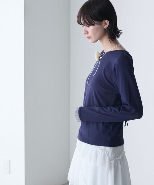 forksy.（フォルクシー）の「【forksy.】2way 袖フリル バックツイスト リブロンT（Tシャツ/カットソー・レディース・ブラック/オリーブ/ネイビー・FREE）」の18枚目の写真