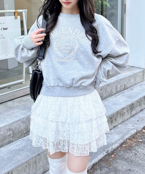 INGNI(イング)の「リボンカレッジロゴショートスウェットトップス(スウェット・レディース・ホワイト×ブラック/ブラック×ホワイト/グレー×ホワイト・M)」の19枚目の写真