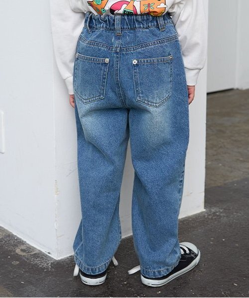 b・ROOM(ビールーム)の「【LOVE DENIM】ストレートパンツ(デニムパンツ・キッズ・サックスブルー/ブルー・110cm/100cm/120cm/130cm/140cm/150cm)」の16枚目の写真