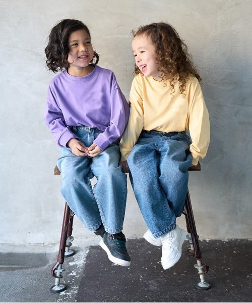 b・ROOM(ビールーム)の「【LOVE DENIM】ストレートパンツ(デニムパンツ・キッズ・サックスブルー/ブルー・110cm/100cm/120cm/130cm/140cm/150cm)」の19枚目の写真
