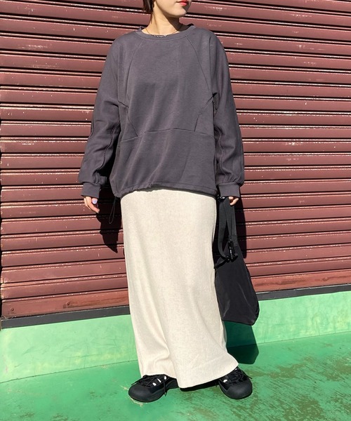 CRB（シーアールビー）の「裾ドロスト切替ドルマントップス（Tシャツ/カットソー・レディース・チャコール/ピンク/ブラック/オフホワイト・F）」の12枚目の写真